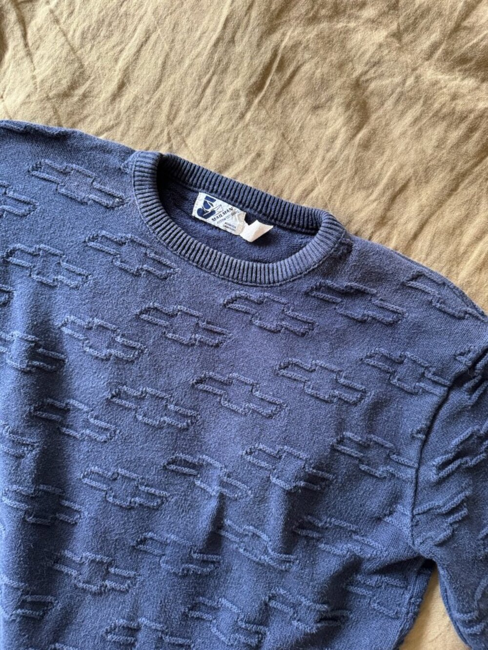 Vintage Mailman Chevy Chevrolet Logo All-Over Textured Knit Navy Sweater Size XL